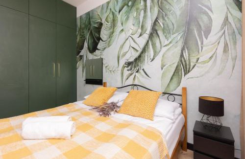 Praga Polnoc Apartment | Home Factory Estate Praga Kotsisa by Noclegi Renters