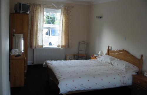 Buxton Bed & Breakfast | Home farm cottage Guest House