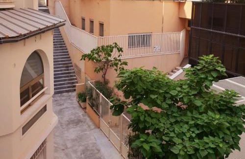 French Riviera Apartment | Home for 2 few steps from center of Monte Carlo