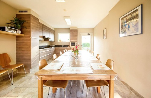 Beselare House | home in a rural setting with a wonderfully garden