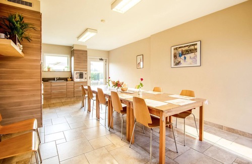 Beselare House | home in a rural setting with a wonderfully garden