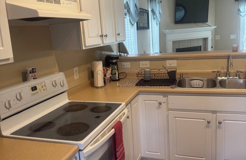 Greenville House | Home in Greenville 3 bedroom