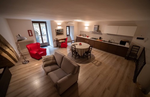 Orvieto Apartment | Home in Orvieto - Il palazzaccio