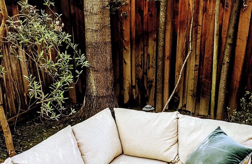 Yountville House | Home in the heart of Wine Country and walkable to French Laundry