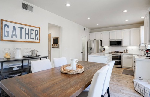Windsor House | Home near golf course, close to Healdsburg