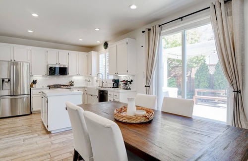 Windsor House | Home near golf course, close to Healdsburg