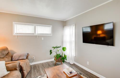 Kalona House | Home Near Kinnick, UI Health and Amish Country