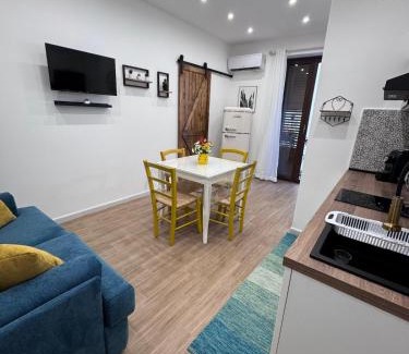 Monte di Pieta Apartment | Home Simo al Capo in the old center of Palermo