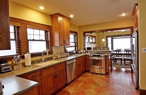 Storm Lake House | Home sold Oct ‘25 - check out 201 Lake Avenue for your next reservation!