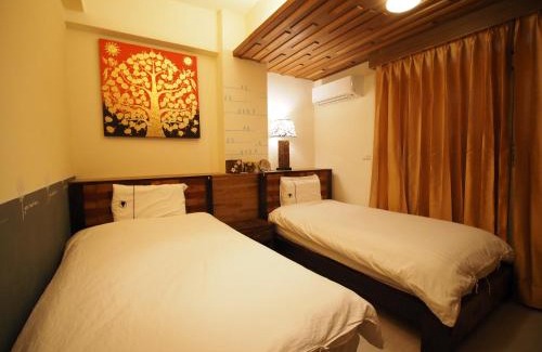 Jinning House | Home & Teak Homestay