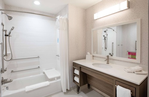 Greater Greenspoint Hotel | Home2 Suites by Hilton Houston IAH Airport Beltway 8
