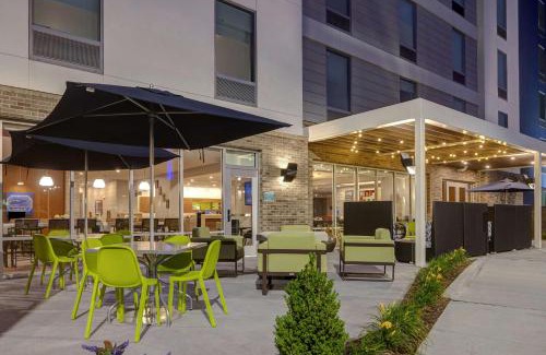 Metrocenter - North Rhodes Park Hotel | Home2 Suites By Hilton Nashville Downtown-Metrocenter
