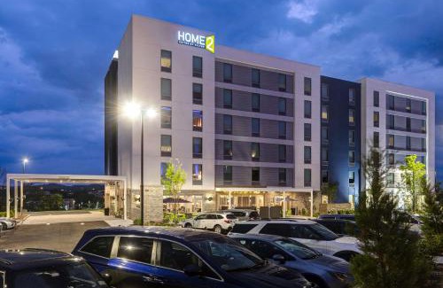 Metrocenter - North Rhodes Park Hotel | Home2 Suites By Hilton Nashville Downtown-Metrocenter
