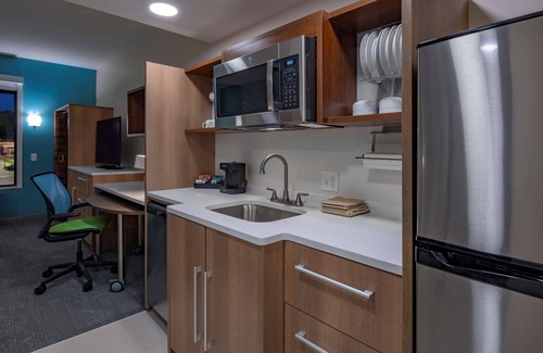 South Central Omaha Hotel | Home2 Suites by Hilton Omaha I-80 at 72nd Street, NE