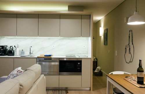 Centro / Baixa Apartment | HOMEinTOWN Almada (Porto)