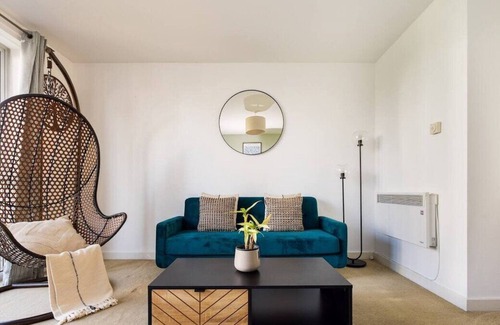 Ladywell Apartment | Homely 2-bed flat near London Bridge