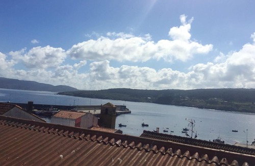 Laxe Apartment | Homerez - 80 m away from the beach! Appartement for 4 ppl. with sea view at Laxe