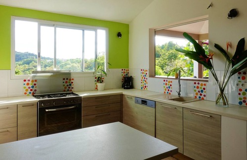 Riviere-Pilote Apartment | Homerez - Apartement for 6 ppl. with shared pool and terrace at Rivière-Pilote