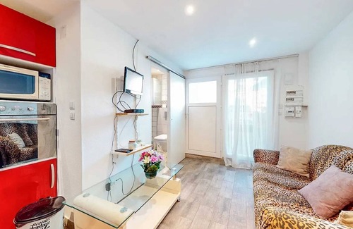 Schiltigheim Apartment | Homerez - Apartment in Schiltigheim