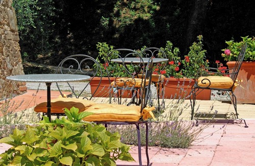 Montepulciano Apartment | Homerez - Apartment in Montepulciano, pool