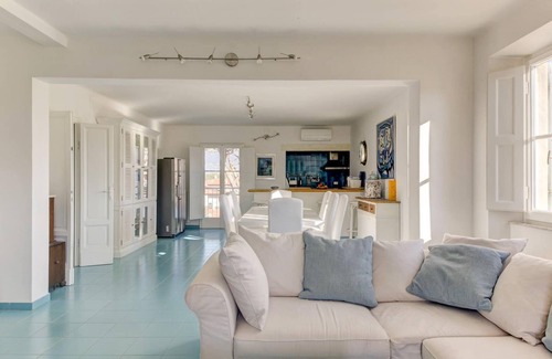 Forte dei Marmi Apartment | Homerez - Apmt in Forte dei Marmi - Sea View