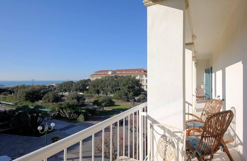 Forte dei Marmi Apartment | Homerez - Apmt in Forte dei Marmi - Sea View