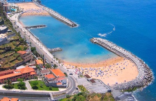 Estrela da Calheta Apartment | Homerez - Appartement 1 km away from the beach for 4 ppl. with swimming-pool