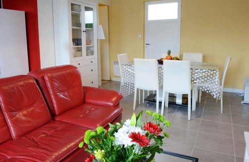 Cayeux-sur-Mer House | Homerez - Beautiful house for 4 ppl. at Cayeux-sur-Mer