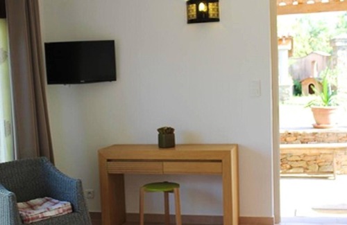 Querciolo Apartment | Homerez - Beautiful studio 4 km away from the beach for 2 ppl. with shared pool