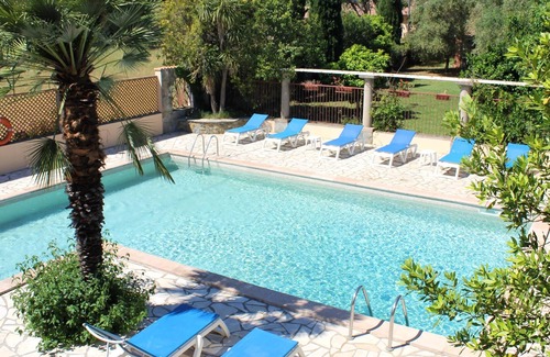 Querciolo Apartment | Homerez - Beautiful studio 4 km away from the beach for 2 ppl. with shared pool