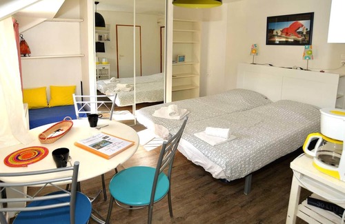 2nd Arrondissement Apartment | Homerez - Beautiful appartement for 2 ppl. with terrace at Lyon