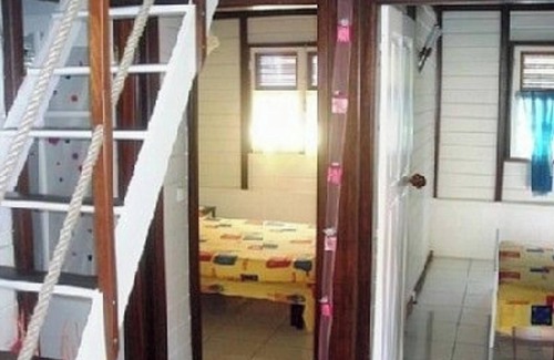 Fontaine de Moutte House | Homerez - Charming House in Saint-Anne with Terrace and Enclosed Garden