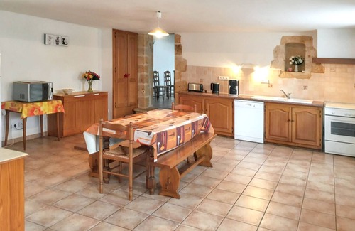 Soulaures Villa | Homerez - Elegant Villa in Soulaures with Private Pool