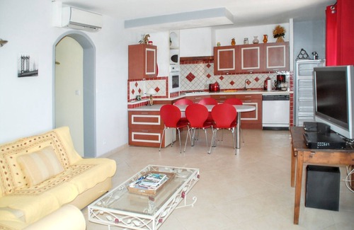 Callas Villa | Homerez - Elegant Villa in Callas with Private Pool