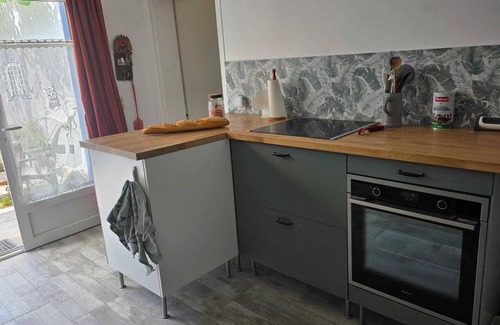 Floirac House | Homerez - Family House in Floirac