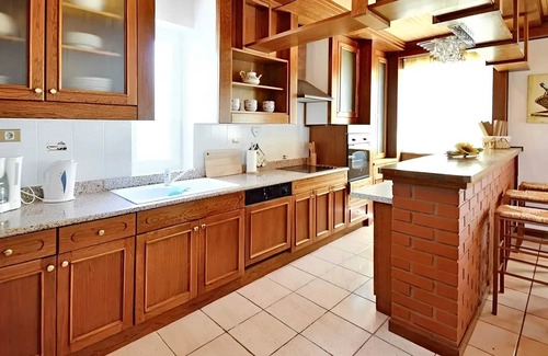 Buje Villa | Homerez - Family villa in Buje with pool and sea view