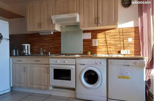 Les Arenes Apartment | Homerez - Fantastic apartment with terrace