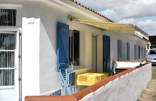 Noirmoutier-en-l'Ile House | Homerez - House in Noirmoutier-en-l'Île