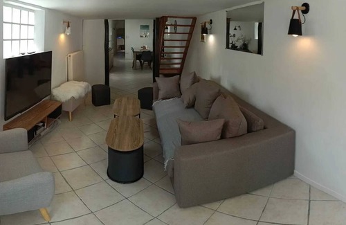 Saint-Leu-la-Foret House | Homerez - House in Saint-Leu-la-Forêt