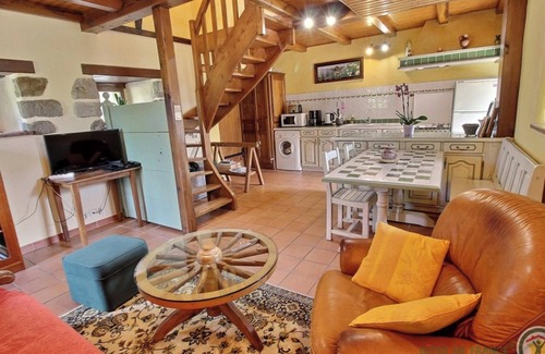 Tredrez-Locquemeau House | Homerez - House in Trédrez-Locquémeau