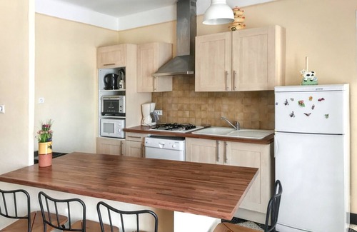 Orgnac-l'Aven Apartment | Homerez - House in Orgnac-l'Aven