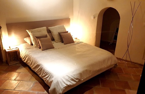 Grambois Apartment | Homerez - Nice apartment for 2 ppl. at Grambois