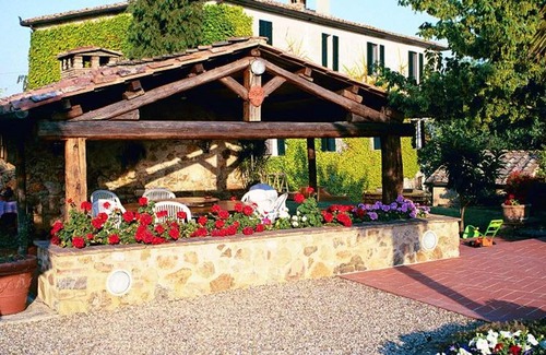 Palazzina House | Homerez - Nice house for 2 ppl. with shared pool and terrace at Murlo