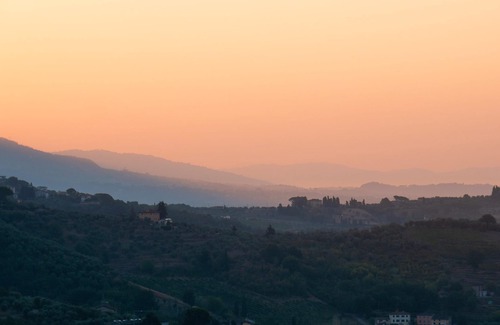 Palazzina House | Homerez - Nice house for 2 ppl. with shared pool and terrace at Murlo