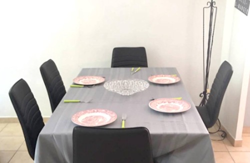 Cereste House | Homerez - Nice house for 8 ppl. with terrace at Céreste