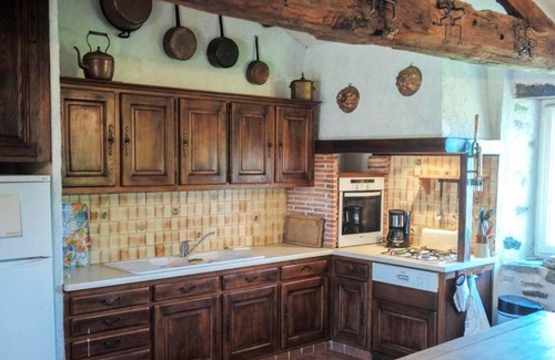 Landevieille House | Homerez - Spacious house for 6 ppl. with garden and terrace at Landevieille