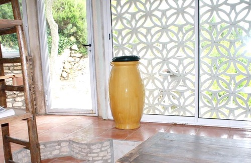 Lussan Villa | Homerez - Spacious villa for 8 ppl. with swimming-pool and terrace at Lussan