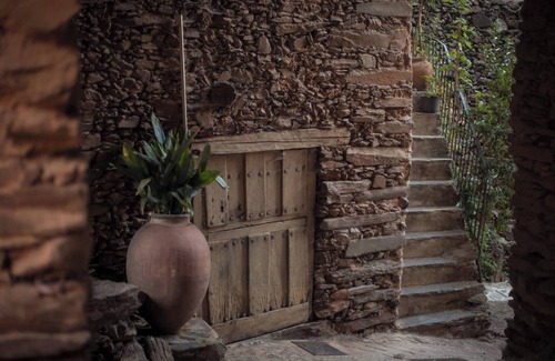 Robledillo de Gata Apartment | Homerez - "Studio in Robledillo de Gata"