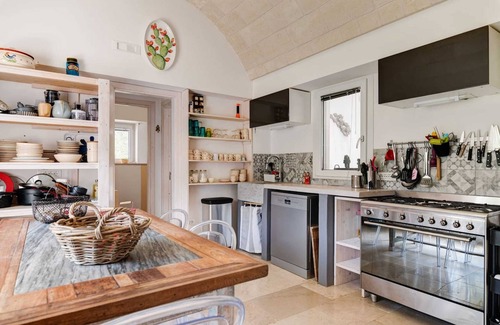 San Vito dei Normanni Villa | Homerez - Villa with private pool in San Vito dei Normanni