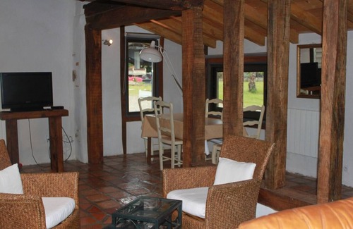 Pontonx-sur-l'Adour Villa | Homerez - Villa for 4 ppl. with shared pool and terrace at Pontonx-sur-l'Adour